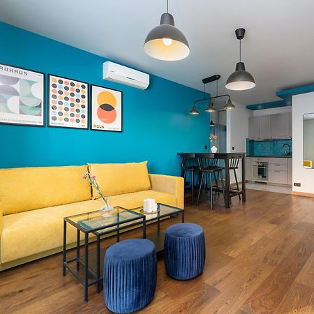 Modern Apartments With Free Parking Spot Красков Екстериор снимка